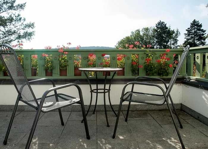 尤帕库酒店 酒店