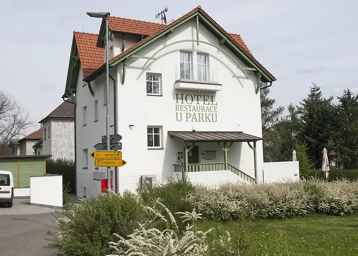 U Parku Отель Горжовице